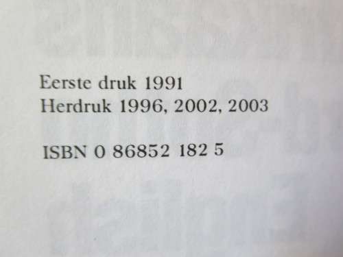 DIE KORT DRIETALIGE WOORDEBOEK: Afrikaans, N-Sotho and English  deur G. M. Grobler