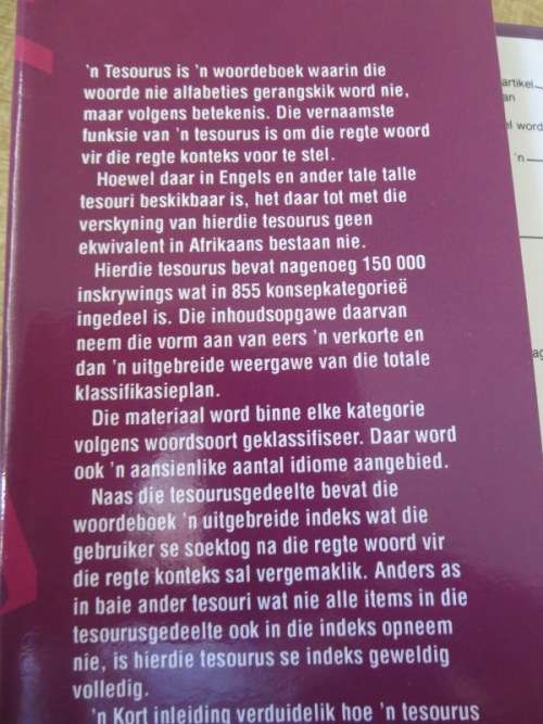 GROOT TESOURUS VAN AFRIKAANS  deur L. G. de Stadler  Medewerker: Amanda de Stadler