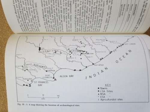 A FIELD GUIDE TO THE EASTERN CAPE COAST  by Roy Lubke, Fred Gess, Mike Bruton