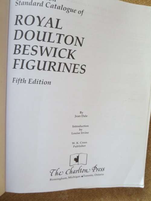 CHARLTON STANDARD CATALOGUE OF ROYAL DOULTON BESWICK FIGURINES  by Jean Dale  Fift Edition