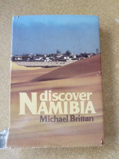 DISCOVER NAMIBIA  by Michael Brittan