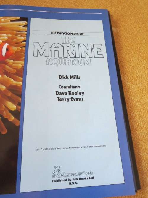 THE PRACTICAL ENCYCLOPEDIA  OF THE MARINE AQUARIUM  by Dick Mills