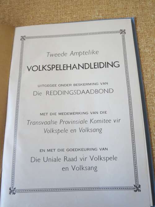 NUWE SPELE:  TWEEDE AMPTELIKE VOLKSPELEHANDLEIDING
