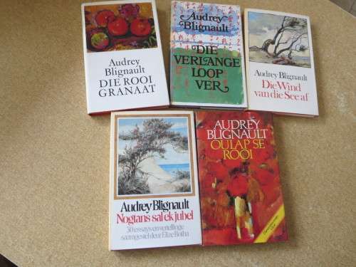 5 X AUDREY BLIGNAULT: Vyf hardeband met stofomslae (Memoirs)