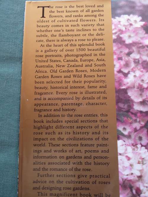 THE WORLD OF ROSES  An Illustrated Guide  by Stirling Macoboy