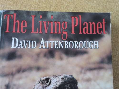THE LIVING PLANET  by David Attenborough