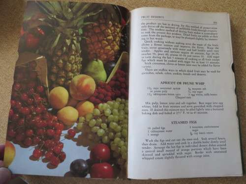 THE AMERICAN WOMAN`S COOK BOOK  Edited and Revised by Ruth Berolzheimer