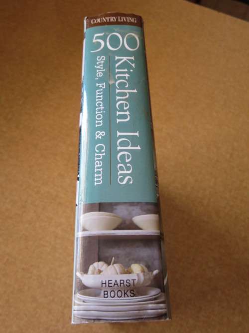 500 KITCHEN IDEAS, STYLE, FUNCION & CHARM  by Dominique De Vito