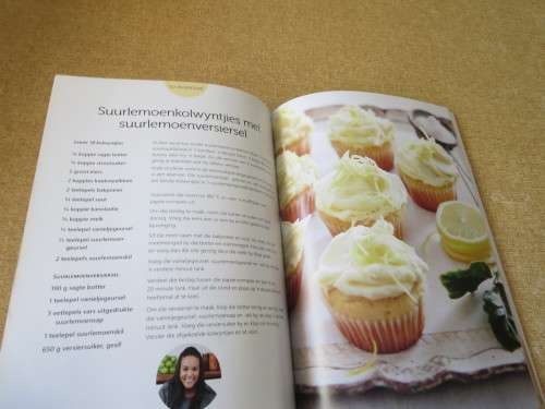GOURMET SUSTERS  kuier en kook saam  Sue-Ann Allen en Ilse Fourie