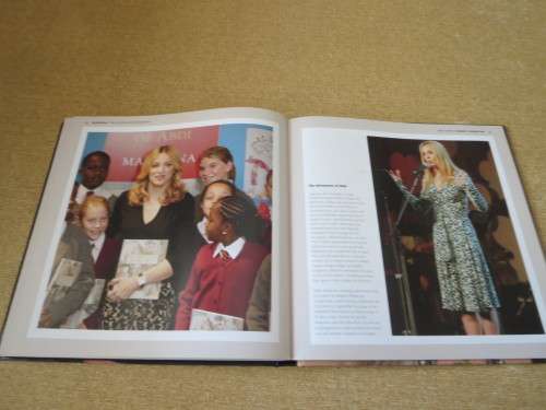 THE ILLUSTRATED BIOGRAPHY - MADONNA