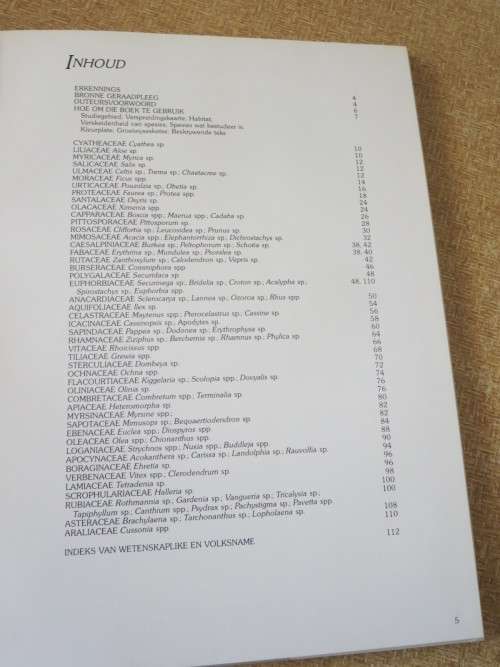 BOME & STRUIKE VAN DIE WITWATERSRAND, MAGALIESBERG & PILANSBERG  deur van Gogh & Anderson