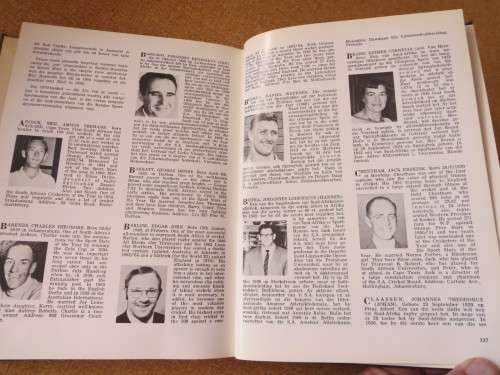 SPORTS PERSONALITIES SOUTH AFRICA / SUID-AFRIKA SPORTPERSOONLIKHEDE 1971