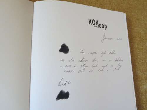KOK IN DIE SOP  deur Lochner de Kock (Kosstorieboek met uitsoekresepte)