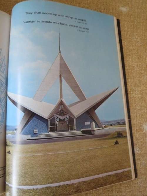 S.A.LUGMAG: Goue Jubileumgedenkboek / S.A  AIR FORCE: Golden Jubilee Sourvenir Book 1920-1970