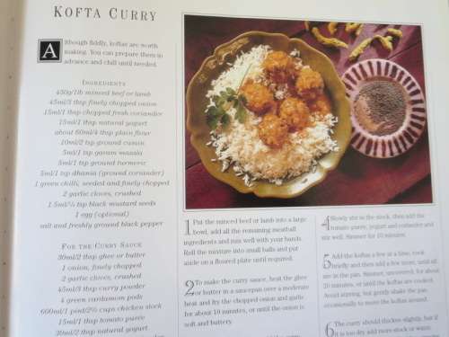 CLASSIC AFRICAN  Authentic recipes from an ancient cuisine  Introduction: Rosamund Grant