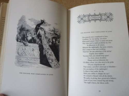 LA FONTAINE SELECTED FABLES  Illustrations:J. J. Grandville  Translation: James Michie