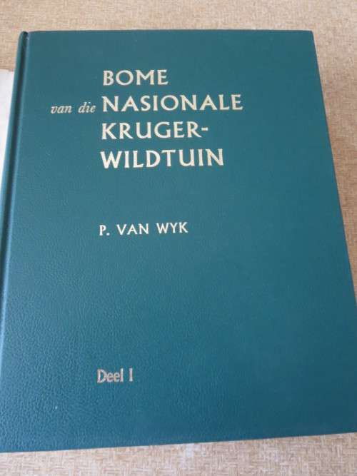 BOME VAN DIE NASIONALE KRUGERWILDTUIN  DEEL I  deur P. van Wyk