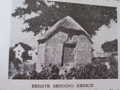 DIE PAARL  1657 - 1952  SY ONTSTAAN EN GROEI  deur W. A. Joubert
