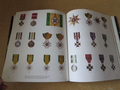 CONTACT Rhodesia at war  by John Lovett  &  CONTACT II  by Paul L. Moorcraft