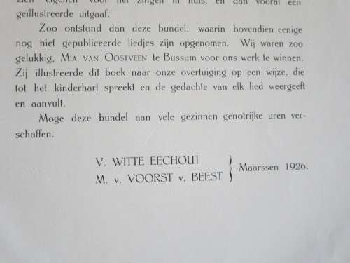 MET MOEDER ZINGEN deur Marie van Voorst van Beest