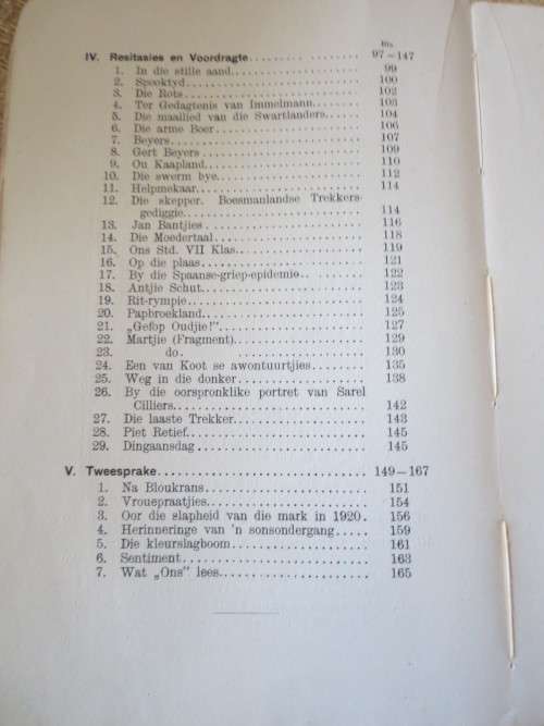 `N NUWE AFRIKAANSE HANDBOEK