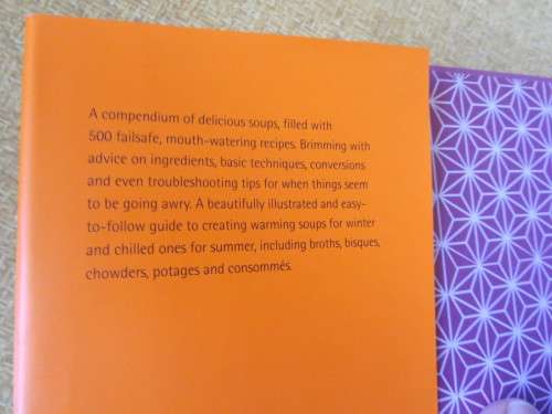 500 SOUPS  by Susannah Blake