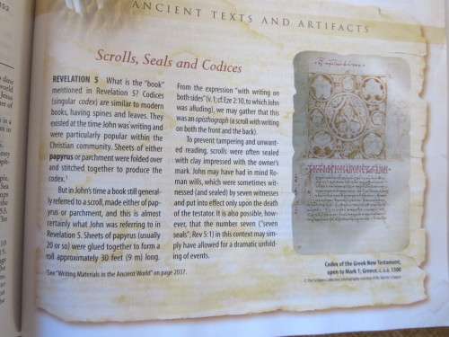 ARCHAEOLOGICAL STUDY BIBLE Illustrated walk through Biblical History and Culture