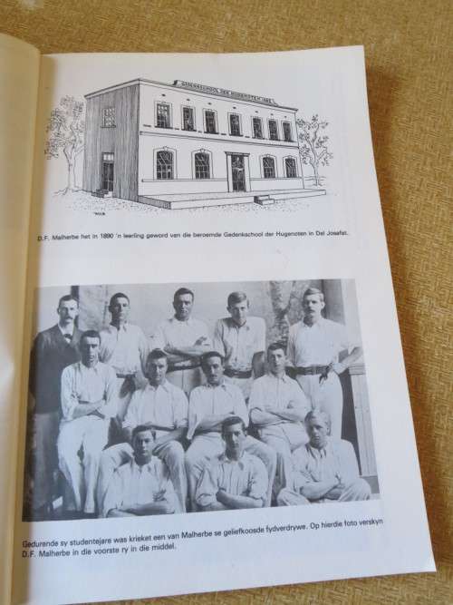 D. F. MALHERBE - `N FOTOMUSEUM  Samesteller, T. Toerien  Foto`s: E. Botha