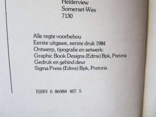 DIE ENSIKLOPEDIE VAN NAME IN  SUIDWES-AFRIKA  deur A. P.J. Albertyn