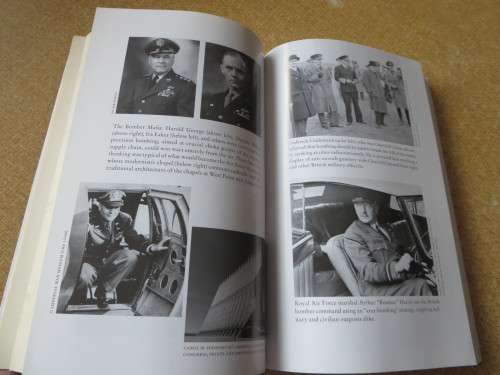 THE BOMBER MAFiA   A Story Set in War  by Malcolm Gladwell