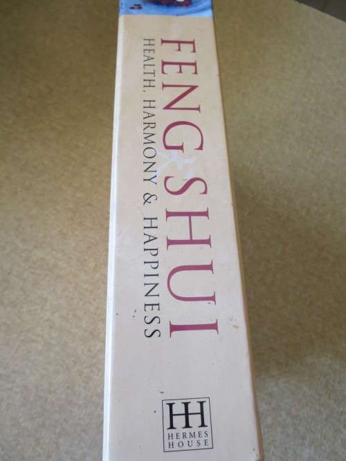 FENG SHUI - HEALTH, HARMONY & HAPPINESS  by Gill Hale and Mark Evans respectively (SLIPCASE)