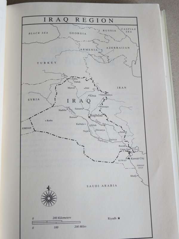 WAR IN THE GULF 1990 - 91 The Iraq-Kuwait conflict and its implications by M Khadduri & E Ghareeb