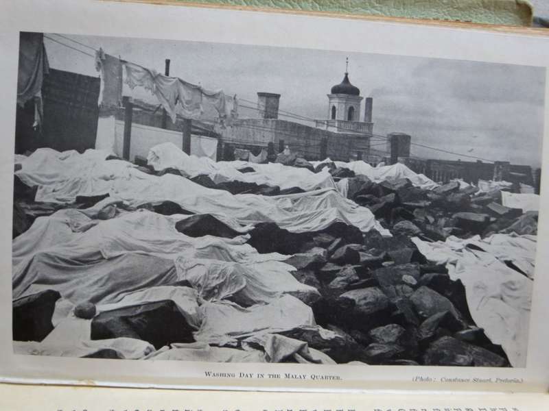 THE CAPE MALAYS  by I. D. du Plessis