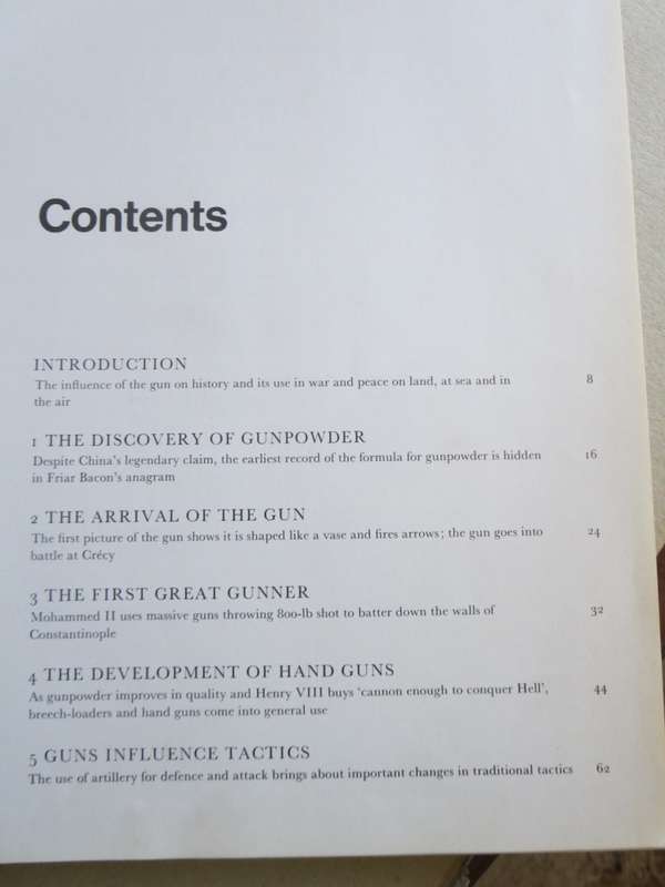 GUNS  by Dudley Pope  Drawings by Max Millar