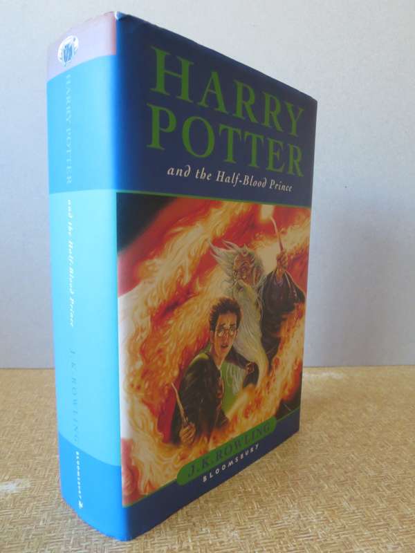 HARRY POTTER AND THE HALF-BLOOD PRINCE. J.K. Rowling. (Collectors edition)