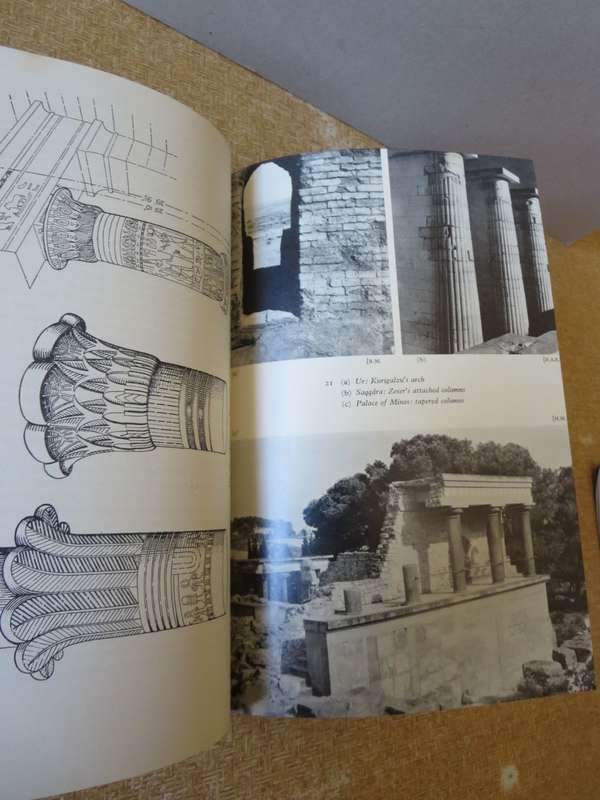 PREHISTORY AND THE BEGINNINGS OF CIVILIZATION. Jaquetta Hawkes. Sir Leonard Woolley. (Volume One)
