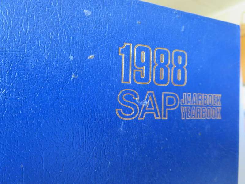 1988 SAP JAARBOEK. (75ste bestaansjaar van die SAP)