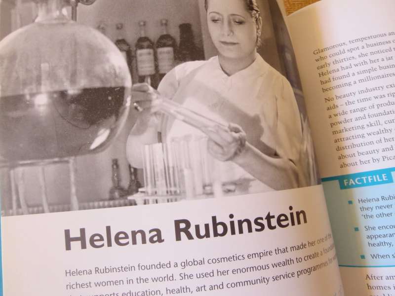 WOMEN WHO CHANGED THE WORLD. Ros Horten & Sally Simmons