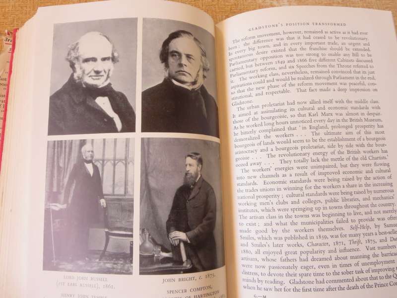 GLADSTONE. A biography by Philip Magnus.