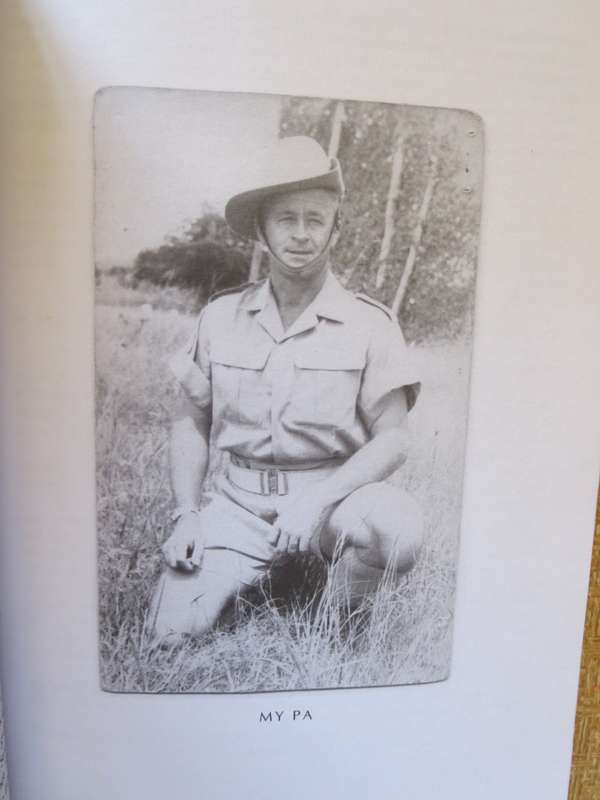 MY MA SE KOMBUIS WAS `N KREMERART deur Ben Bezuidenhout Afr. vertaling: Magriet Eksteen