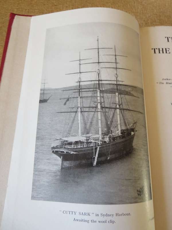 THE LOG OF THE CUTTY SARK. Basil Lubbock