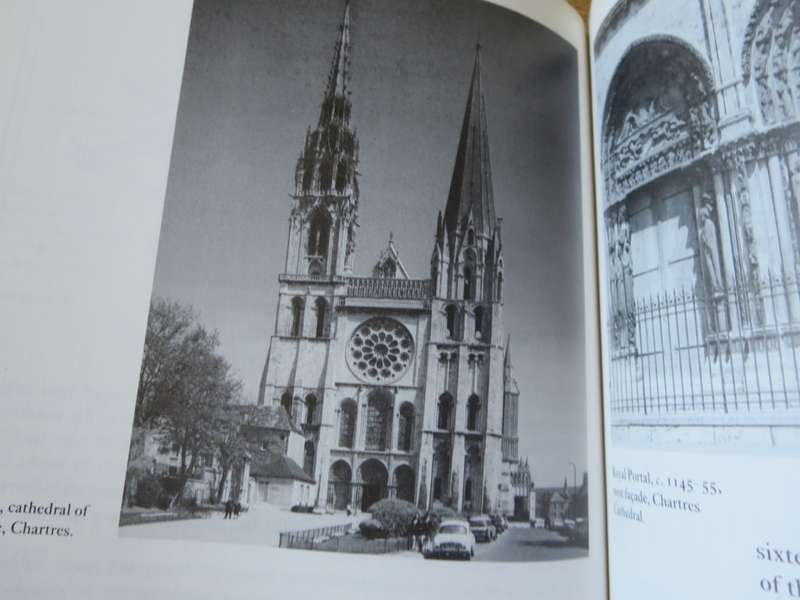CAMBRIDGE INTRODUCTION TO THE HISTORY OF ART: THREE BOOKS.