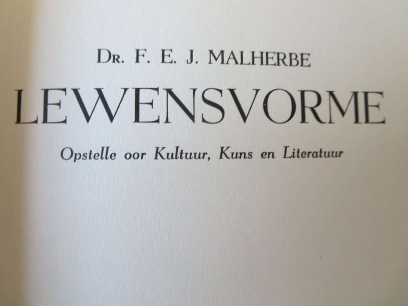 KWARTEEU-SERIE. LEWENSVORME. Dr. F.E.J. Malherbe (P)