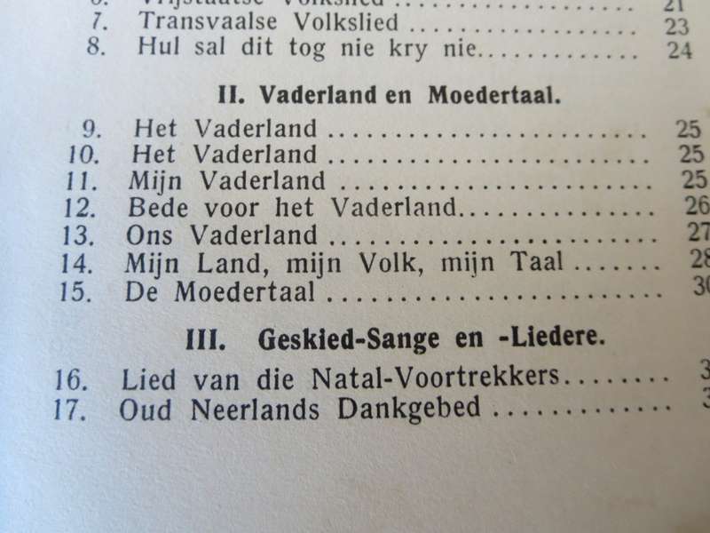 DIE GROOT AFRIKAANSE-HOLLANDSE LIEDERBUNDEL. Byeen versamel en gerangskik deur Joan van Niekerk  (P)