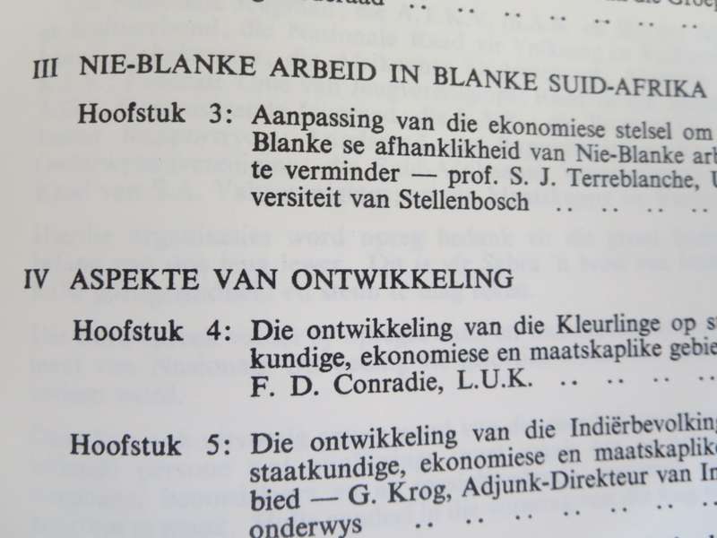 DIE JEUG SE AANDEEL IN RASSE-EN VOLKSVERHOUDINGE DEEL II.   (P)