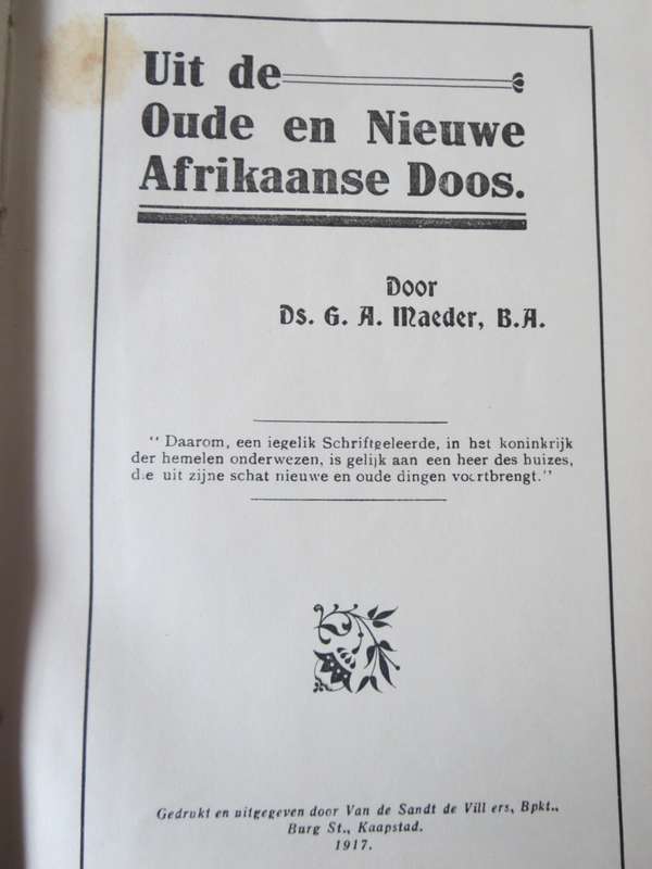 UIT DE OUDE EN NIEUWE AFRIKAANSE DOOS.    (P)