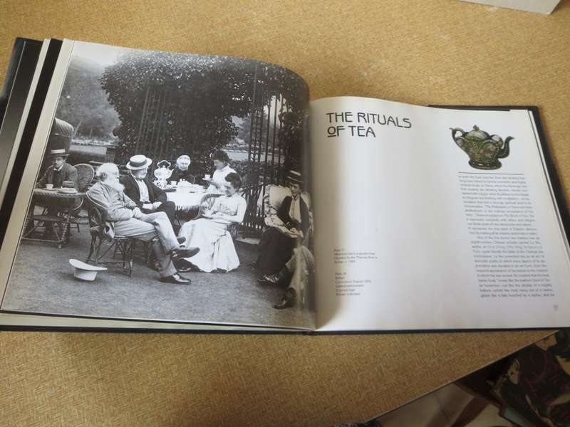 THE ECCENTRIC TEAPOT  by Garth Clark  Four hundred years of invention