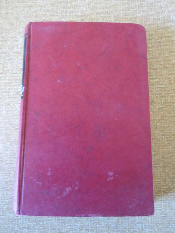 A COMPREHENSIVE DICTIONARY OF FREEMASONRY compiled by Ernest Beha.   (P)
