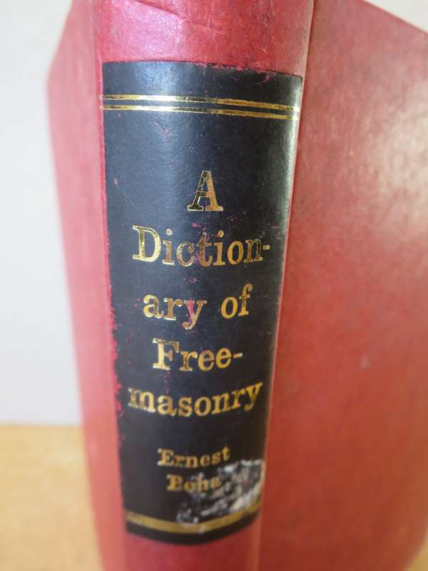 A COMPREHENSIVE DICTIONARY OF FREEMASONRY compiled by Ernest Beha.   (P)