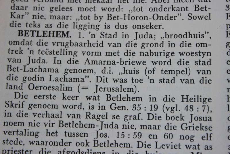 BYBELSE ENSIKLOPEDIE onder redaksie van Prof. Dr. F.W. Grosheide.